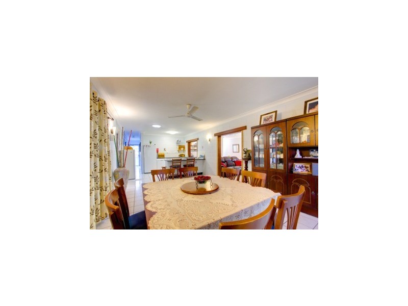 7 Shelley Street, Pallarenda QLD 4810