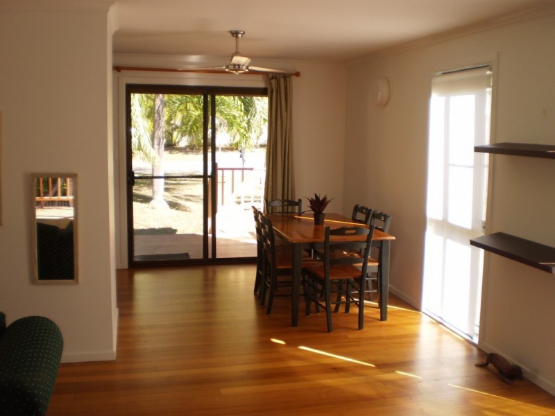 2 Somerset Court HORSESHOE BAY, Magnetic Island QLD 4819