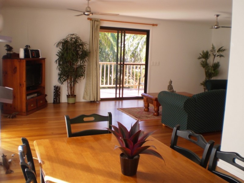 2 Somerset Court HORSESHOE BAY, Magnetic Island QLD 4819