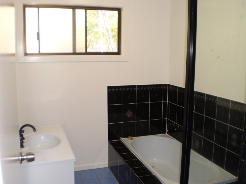 2 Somerset Court HORSESHOE BAY, Magnetic Island QLD 4819