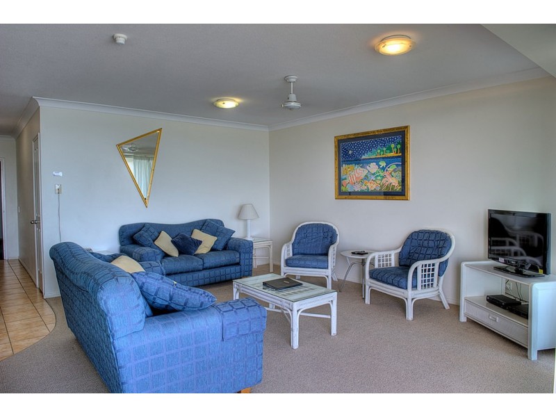 63/7 Mariners Drive, Townsville City QLD 4810