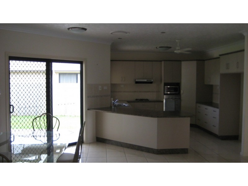 64  Petrie Way, Idalia QLD 4811