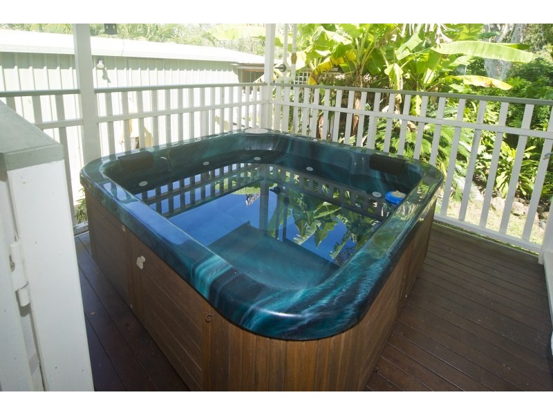 4 Rintoul Court HORSESHOE BAY, Magnetic Island QLD 4819