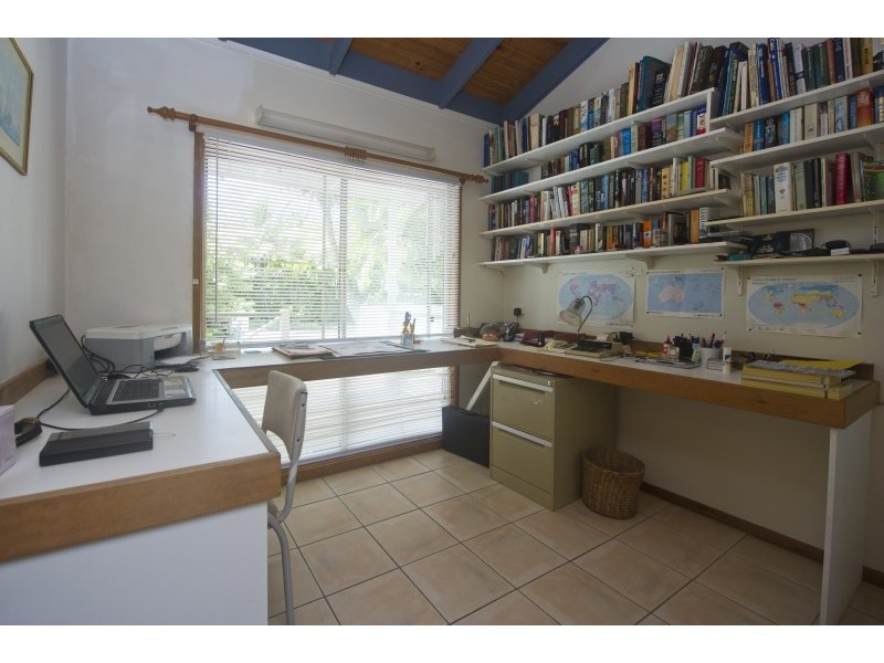 4 Rintoul Court HORSESHOE BAY, Magnetic Island QLD 4819