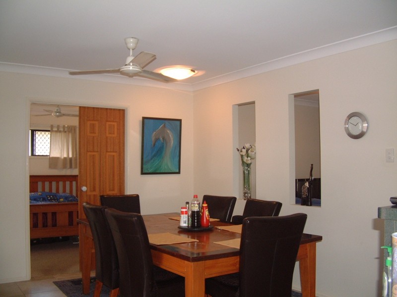 99 Thorn Street, Mount Louisa QLD 4814