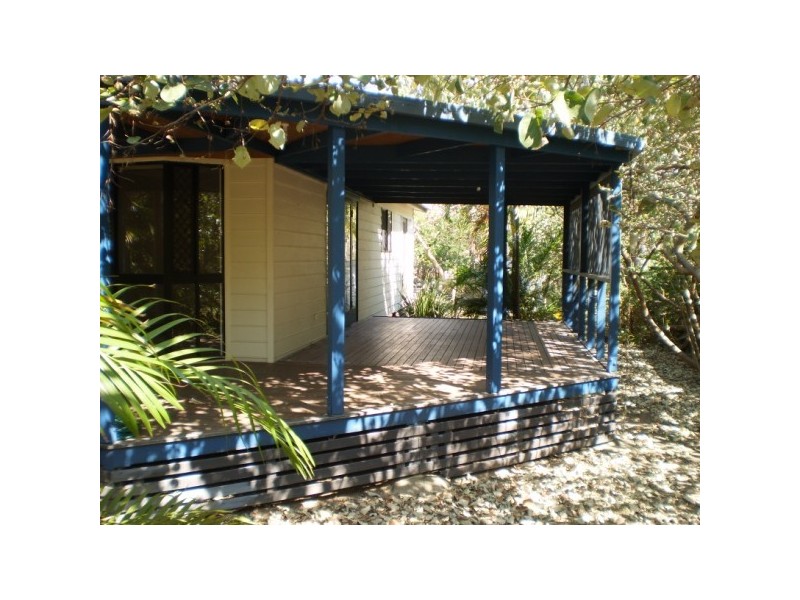99 Horseshoe Bay Road HORSESHOE BAY, Magnetic Island QLD 4819