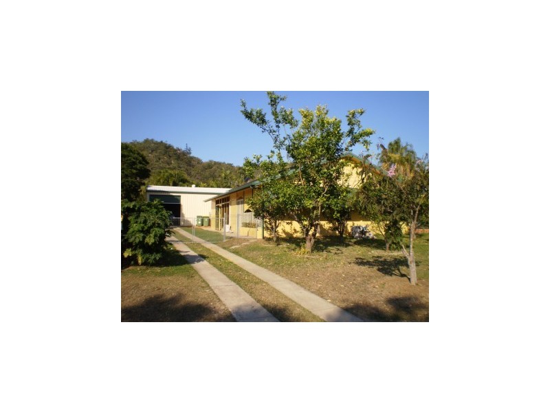 14 Somerset Street Horseshoe Bay, Magnetic Island QLD 4819