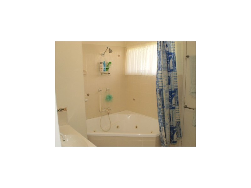 14 Somerset Street Horseshoe Bay, Magnetic Island QLD 4819