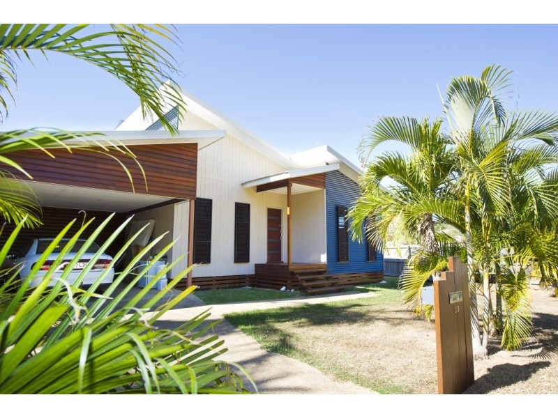 33 Yates Street NELLY BAY, Magnetic Island QLD 4819