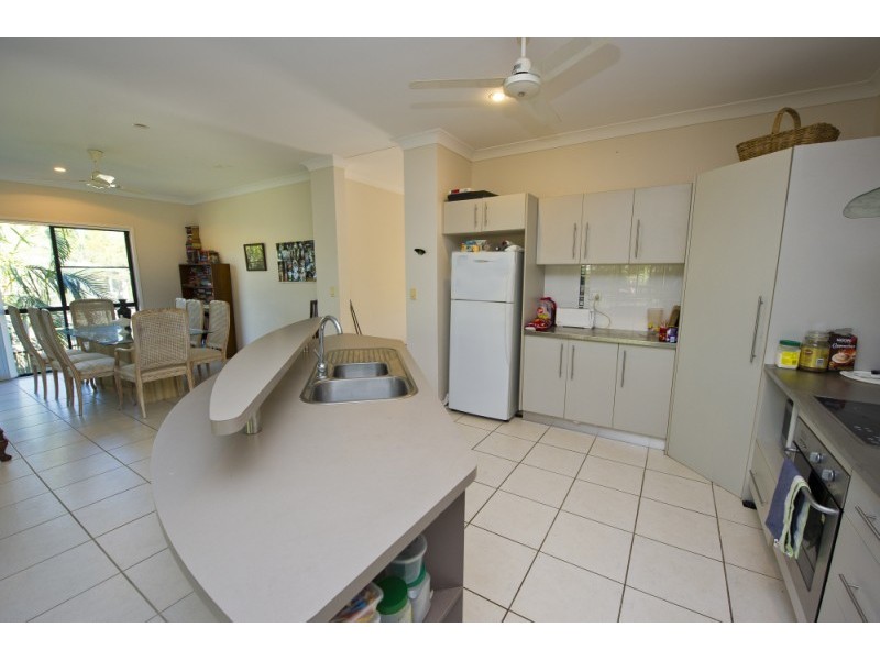 33 Yates Street NELLY BAY, Magnetic Island QLD 4819