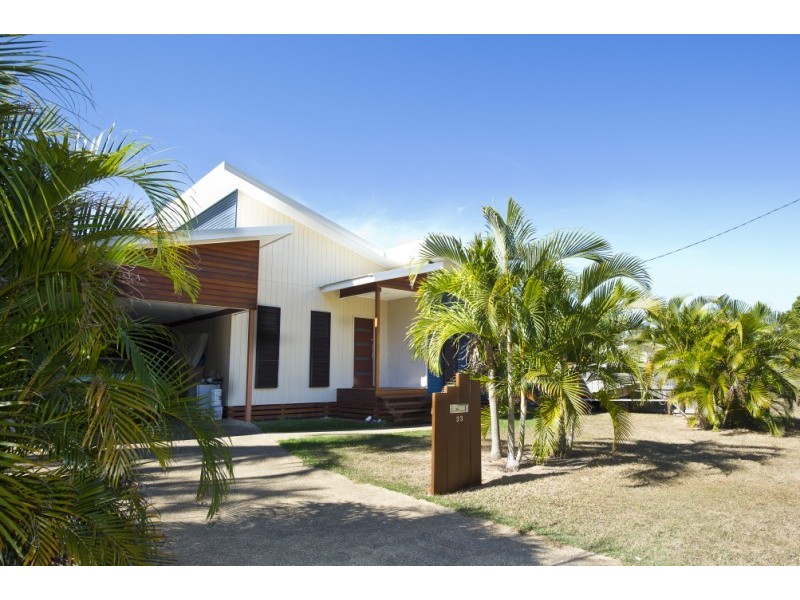 33 Yates Street NELLY BAY, Magnetic Island QLD 4819