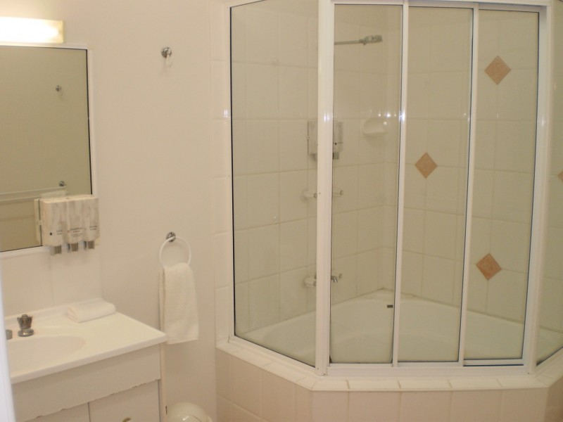 12/13-15 Pacific Drive HORSESHOE BAY, Magnetic Island QLD 4819