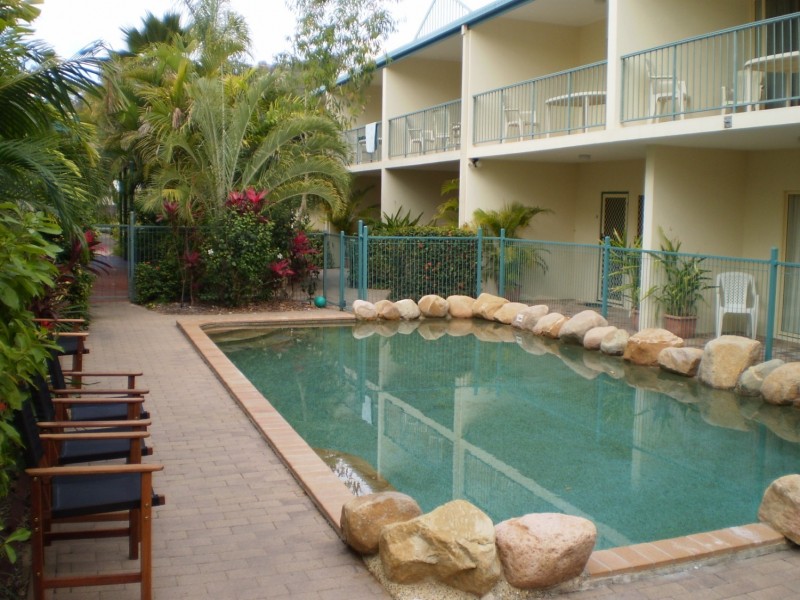 12/13-15 Pacific Drive HORSESHOE BAY, Magnetic Island QLD 4819