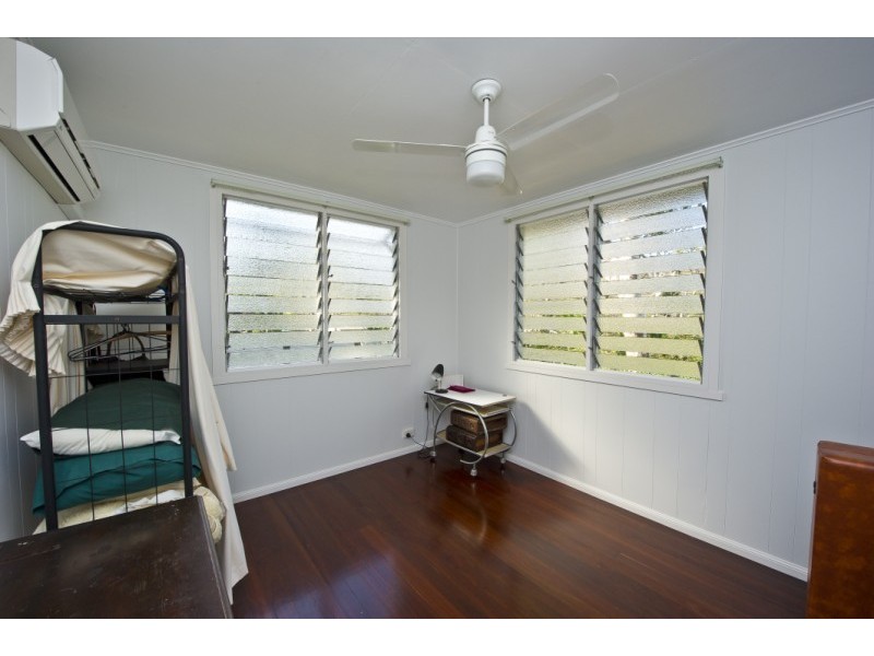 4 Birt Street Picnic Bay, Magnetic Island QLD 4819