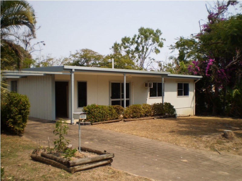 47 Wansfell St Picnic Bay, Magnetic Island QLD 4819