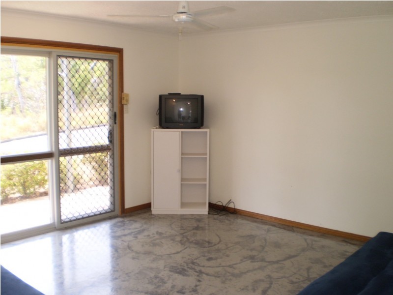47 Wansfell St Picnic Bay, Magnetic Island QLD 4819