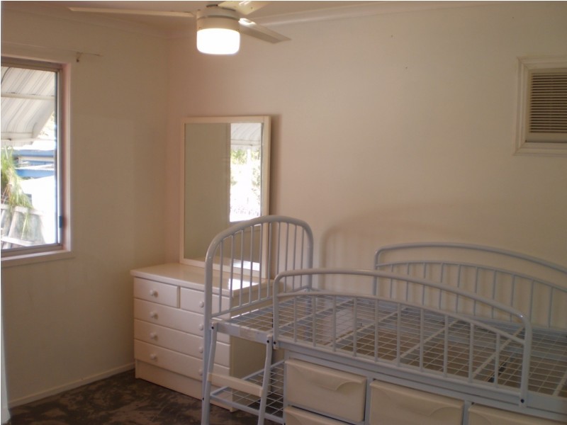 47 Wansfell St Picnic Bay, Magnetic Island QLD 4819