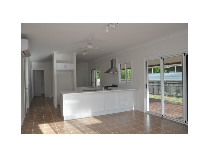 21 Corica Crescent Horseshoe Bay, Magnetic Island QLD 4819