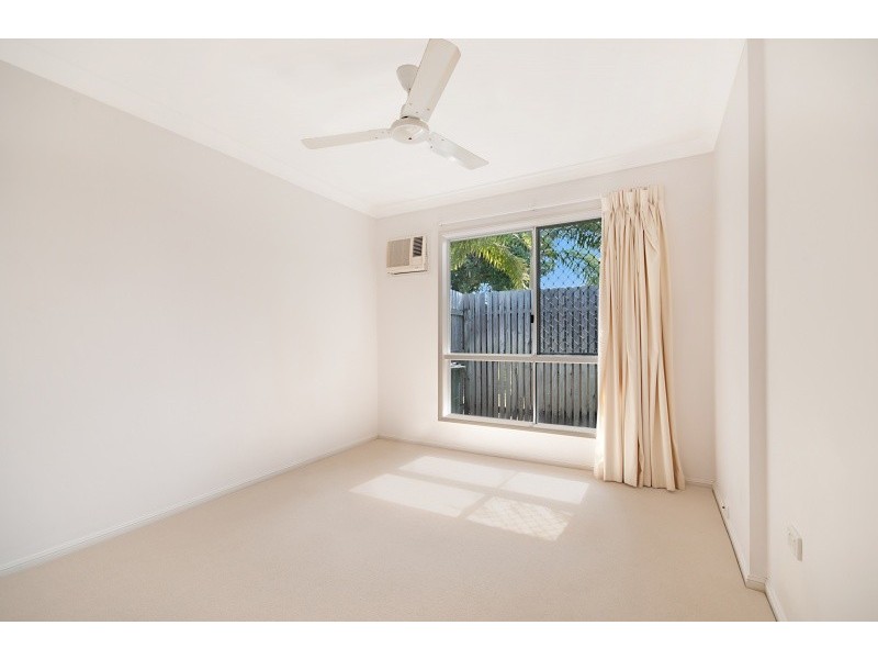 2/24 Lothair Street, Pimlico QLD 4812
