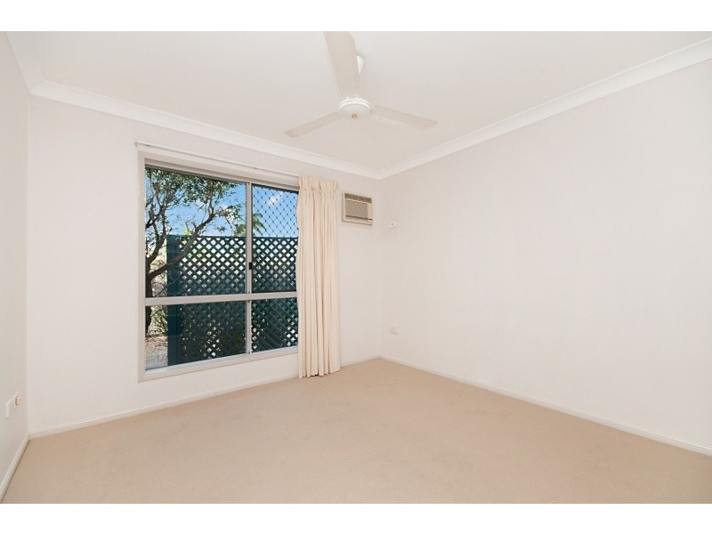 2/24 Lothair Street, Pimlico QLD 4812