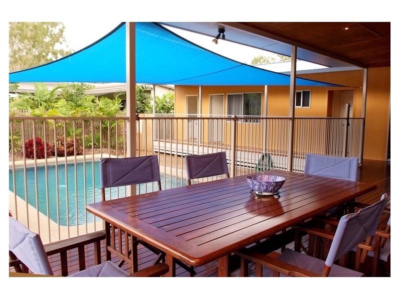 12 Bayside Court  HORSESHOE BAY, Magnetic Island QLD 4819