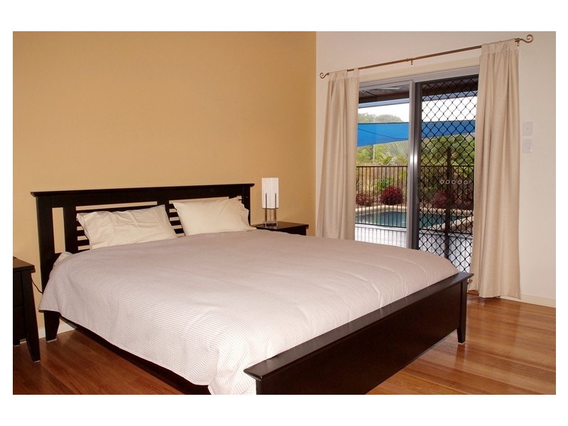 12 Bayside Court  HORSESHOE BAY, Magnetic Island QLD 4819