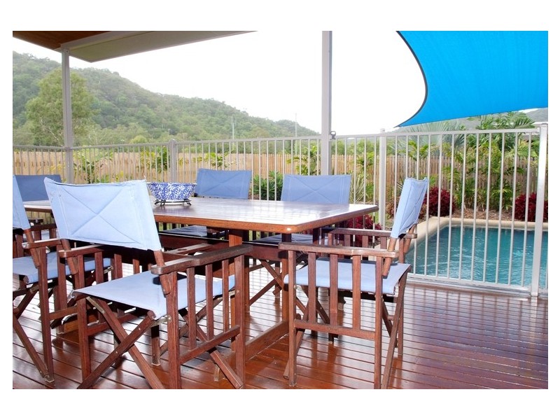 12 Bayside Court  HORSESHOE BAY, Magnetic Island QLD 4819