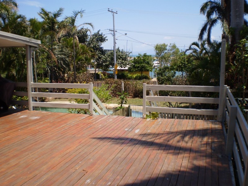 108 Sooning Street Nelly Bay, Magnetic Island QLD 4819