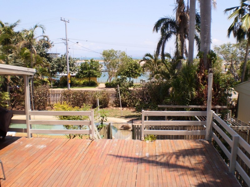 108 Sooning Street Nelly Bay, Magnetic Island QLD 4819