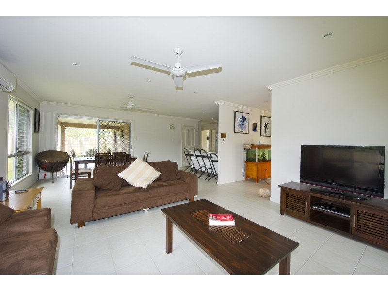 11 Pandanus Drive  Horseshoe Bay, Magnetic Island QLD 4819