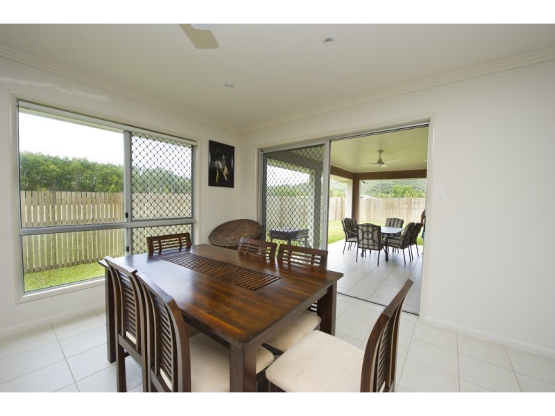 11 Pandanus Drive  Horseshoe Bay, Magnetic Island QLD 4819