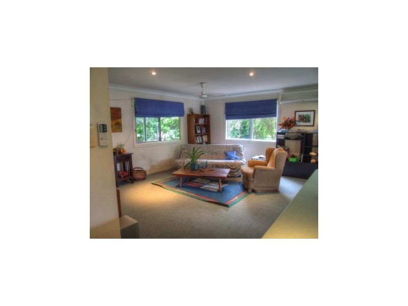 4 Bay Vista Court Horseshoe Bay, Magnetic Island QLD 4819