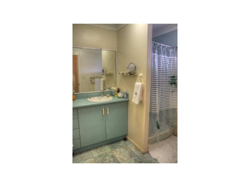 4 Bay Vista Court Horseshoe Bay, Magnetic Island QLD 4819