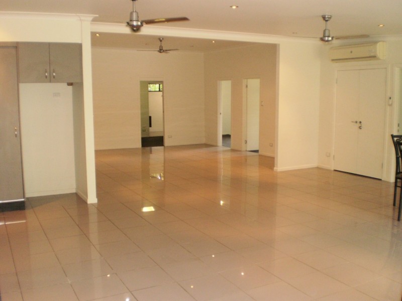 44 Barton Street  Nelly Bay, Magnetic Island QLD 4819