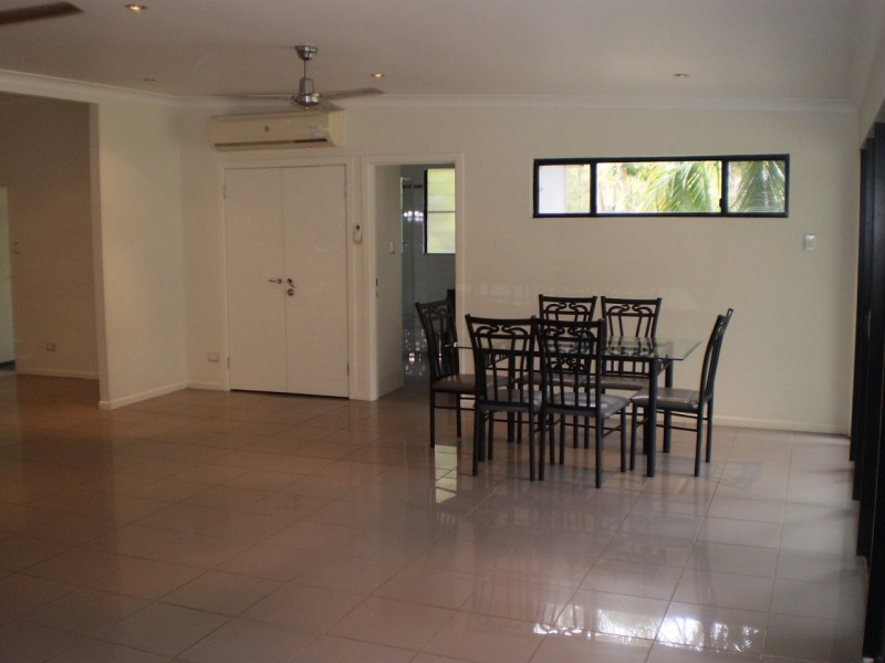 44 Barton Street  Nelly Bay, Magnetic Island QLD 4819