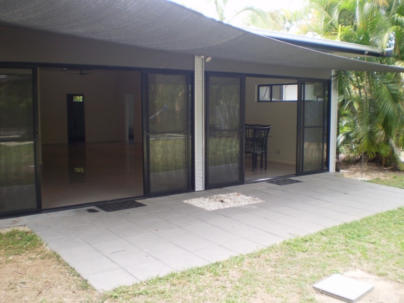 44 Barton Street  Nelly Bay, Magnetic Island QLD 4819
