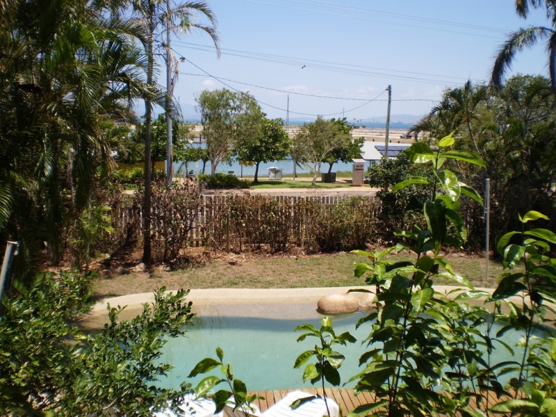 108 Sooning Street  Nelly Bay, Magnetic Island QLD 4819