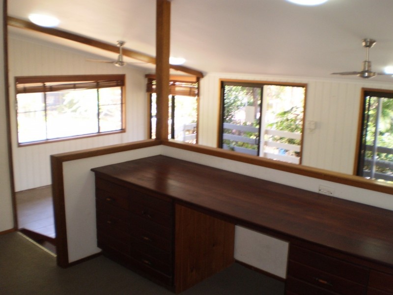 108 Sooning Street  Nelly Bay, Magnetic Island QLD 4819