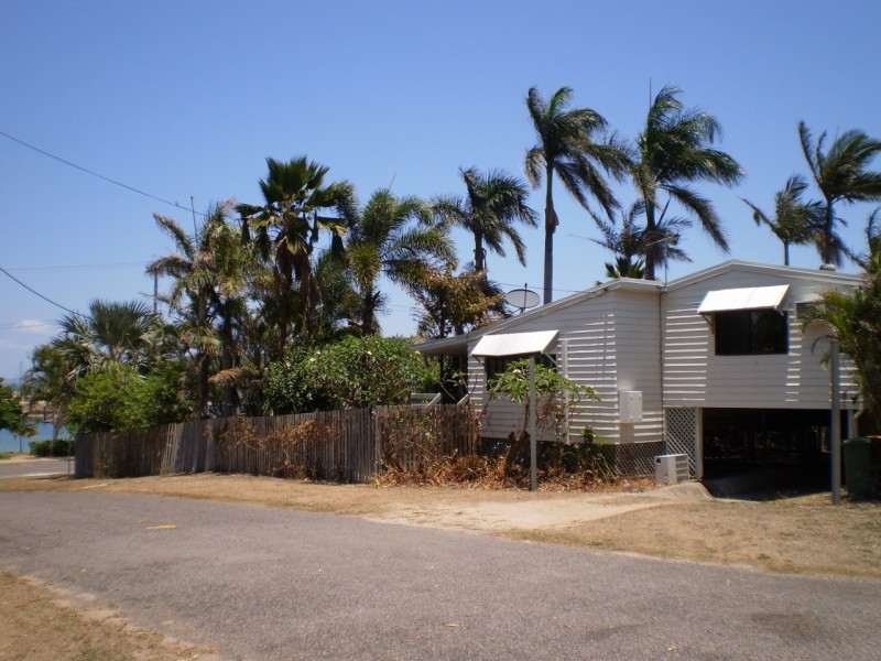 108 Sooning Street  Nelly Bay, Magnetic Island QLD 4819