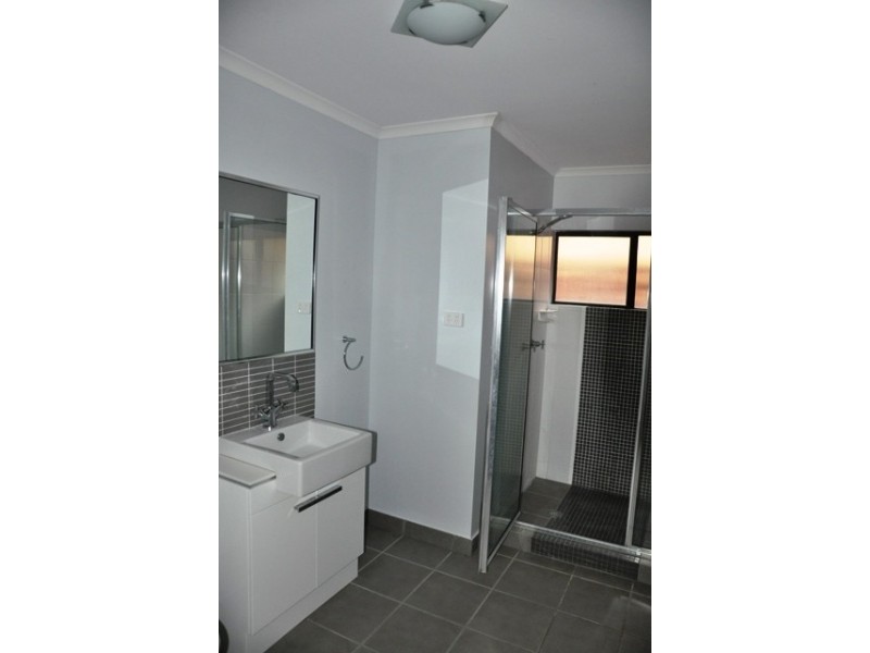 1-5/20 Yule Street PICNIC BAY, Magnetic Island QLD 4819