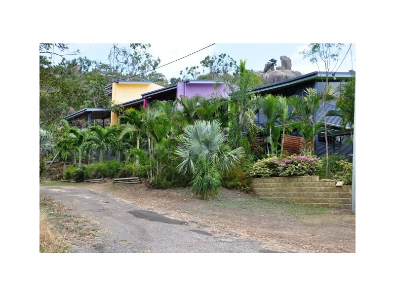 1-5/20 Yule Street PICNIC BAY, Magnetic Island QLD 4819