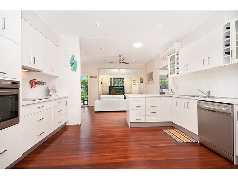 21 Dyer Street, Pallarenda QLD 4810