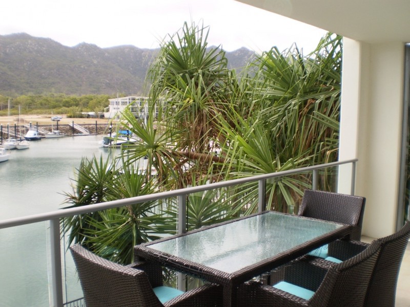 121/123 Sooning Street Nelly Bay, Magnetic Island QLD 4819