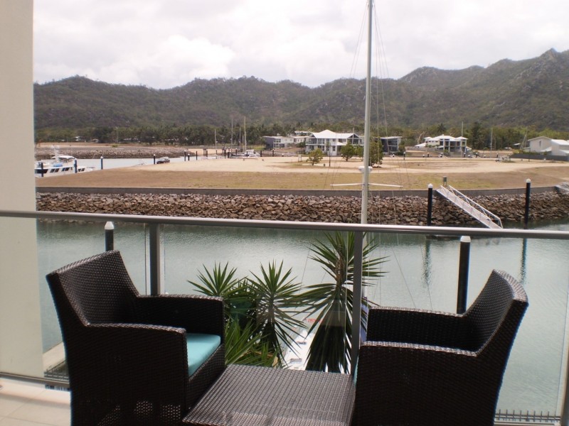 121/123 Sooning Street Nelly Bay, Magnetic Island QLD 4819