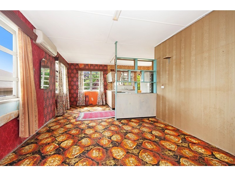 90 Railway Avenue, Railway Estate QLD 4810