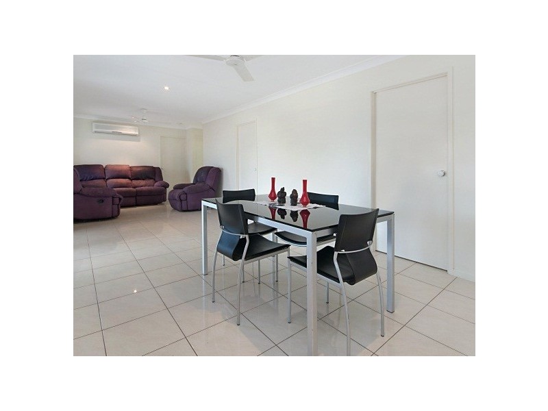 8 Fontwell Court, Mount Low QLD 4818