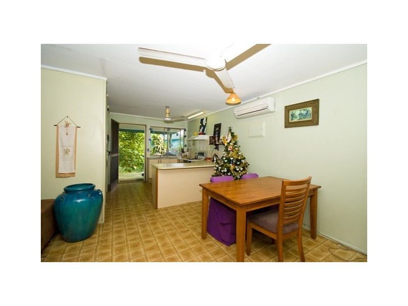 7 Murray Street Nelly Bay, Magnetic Island QLD 4819