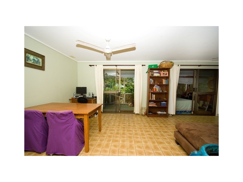 7 Murray Street Nelly Bay, Magnetic Island QLD 4819