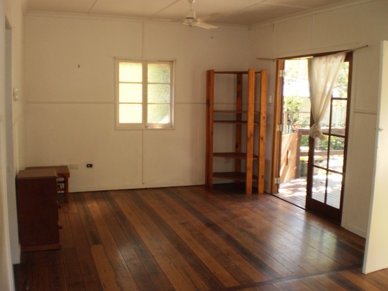 42 Barton St  Nelly Bay, Magnetic Island QLD 4819