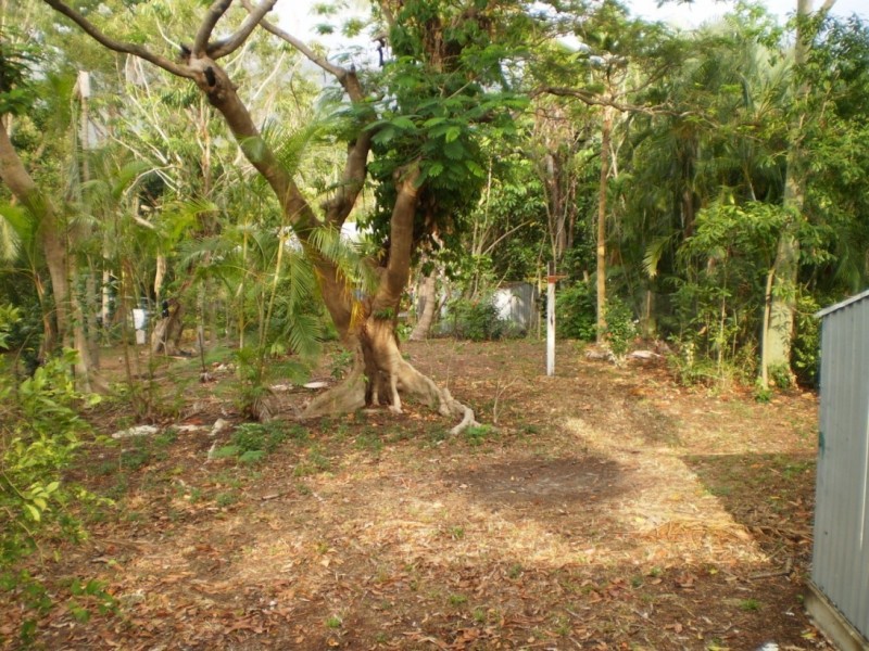 42 Barton St  Nelly Bay, Magnetic Island QLD 4819